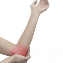 Cứng khuỷu sau trật khuỷu